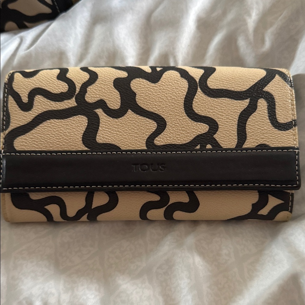 Tous Beige and Black Patterned Wallet